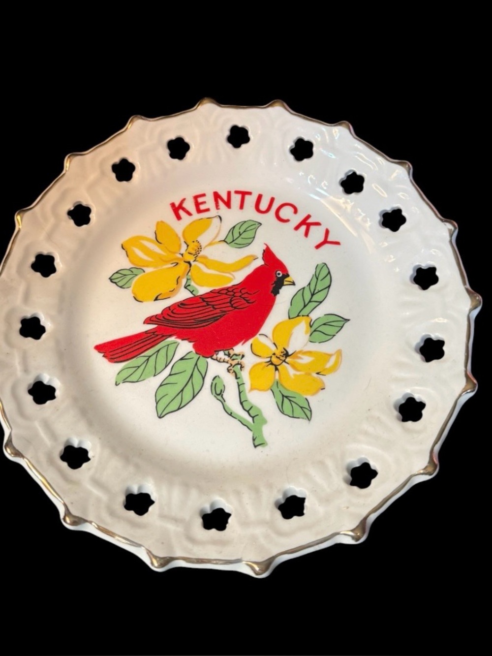Vintage ~ Kentucky ~ Collector ~ Plate ~ Souvenir ~Red Cardinal Bird ~ Gold Trim